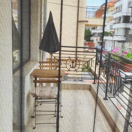 Apartmán Black Sea View *